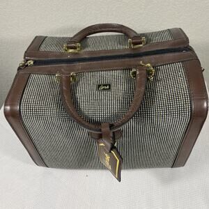 VTG LARK Make Up Case RARE